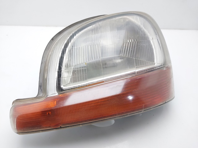 7701044037 Renault (RVI)