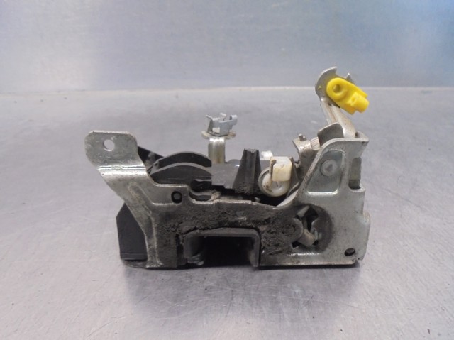 7701046800 Renault (RVI)