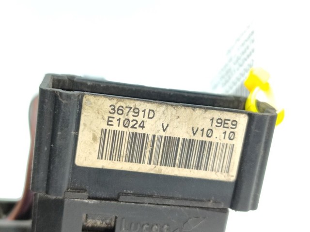 7701047261 Renault (RVI)