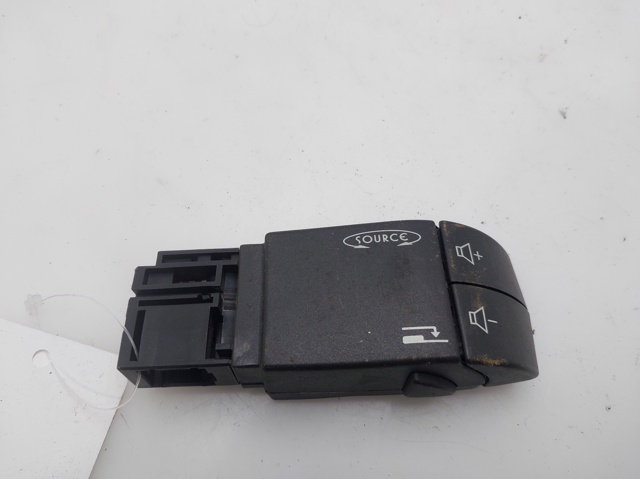 7701049643 Renault (RVI)