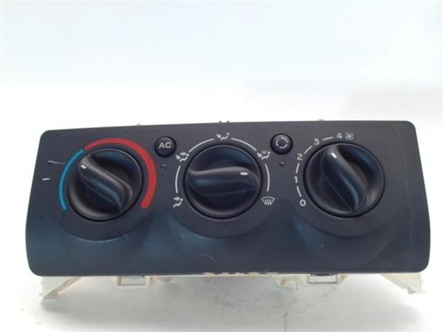 Unidade de controlo dos modos de aquecimento/condicionamento 7701051263 RENAULT