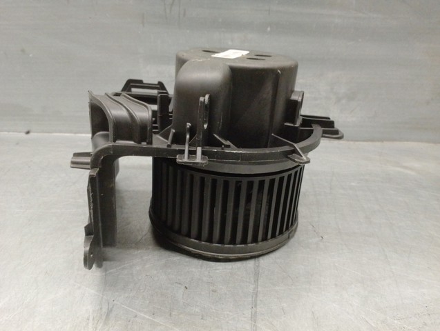 7701051270 Renault (RVI)
