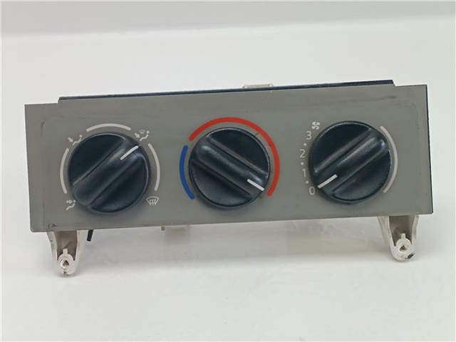 7701051895 Renault (RVI)