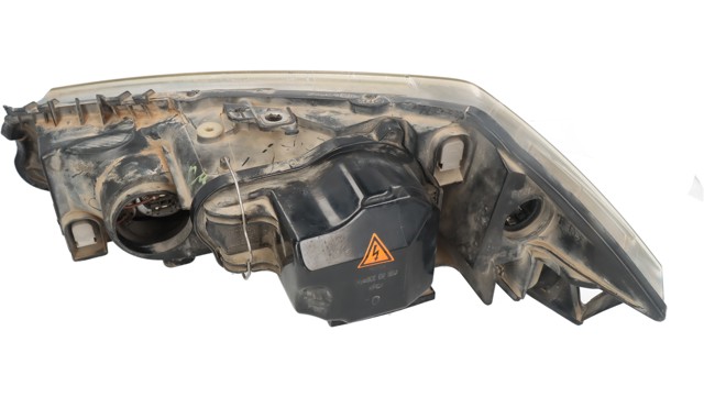 Luz direita 7701054659 RENAULT