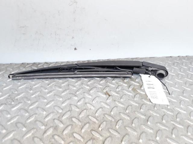 Braço de limpa-pára-brisas de vidro traseiro 7701066672 RENAULT