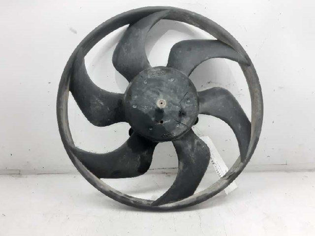 Ventilador elétrico de esfriamento montado (motor + roda de aletas) 7701068309 RENAULT