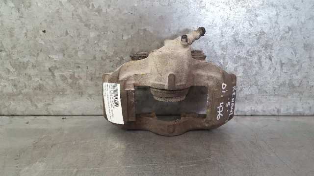 Suporte do freio traseiro direito 7701202206 RENAULT
