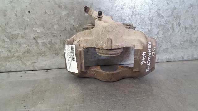 Suporte do freio traseiro direito 7701202207 RENAULT