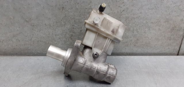 7701206914 Renault (RVI)