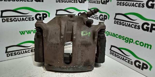 Suporte do freio dianteiro esquerdo 7701207685 RENAULT