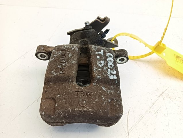 7701207694 Renault (RVI)