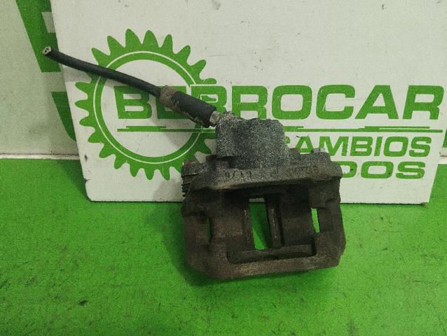 Suporte do freio dianteiro esquerdo 7701207958 RENAULT