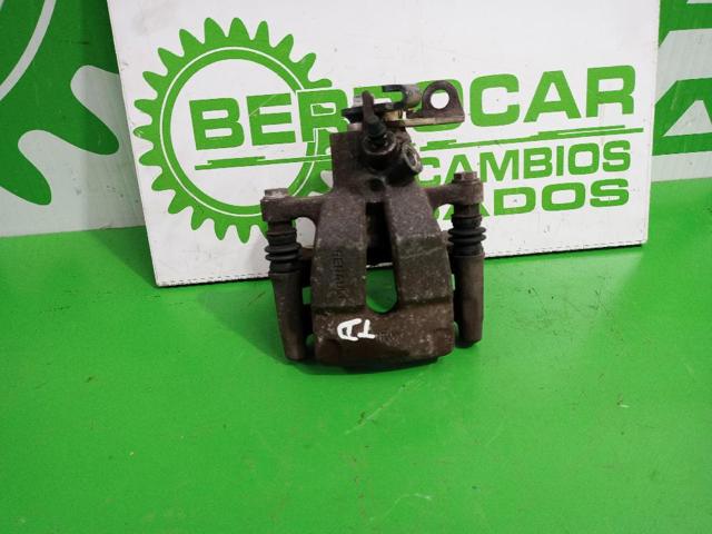 7701208257 Renault (RVI)