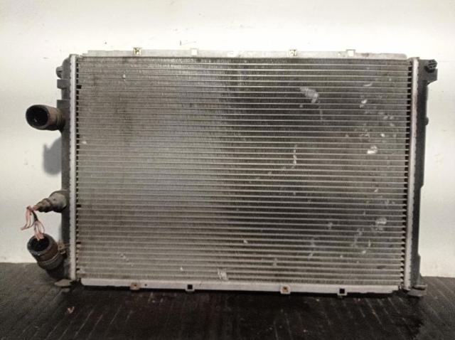 Radiador de esfriamento de motor 7701352605 RENAULT