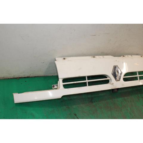 Grelha do radiador 7701470810 RENAULT