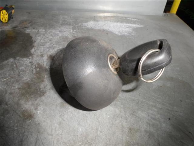 7701471585 Renault (RVI)