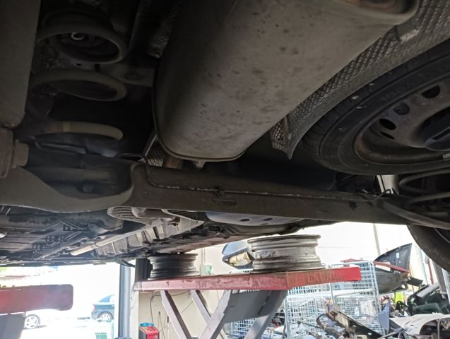 Viga de suspensão traseira (plataforma veicular) 7701477386 RENAULT