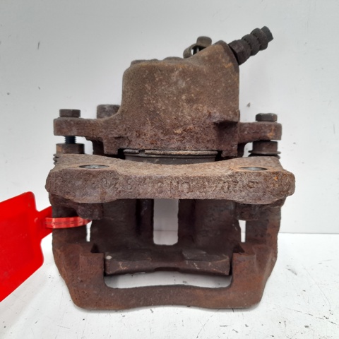 Suporte do freio dianteiro direito 7701499275 RENAULT