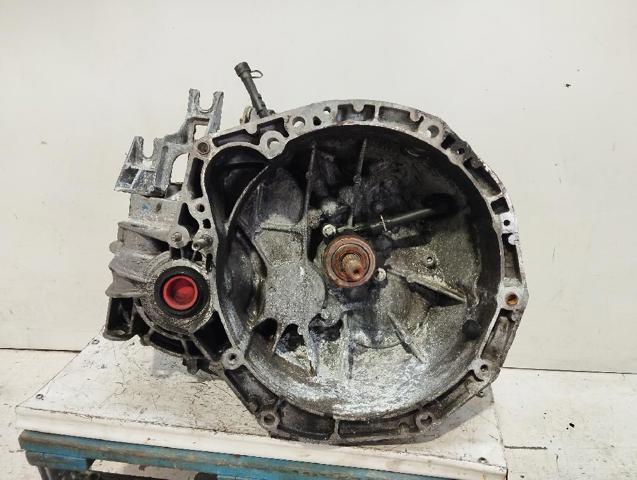 Caixa de Mudança montada (caixa mecânica de velocidades) 7701717852 RENAULT