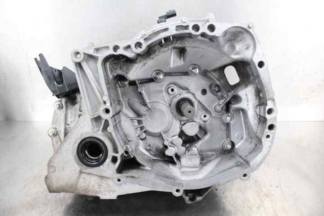 Caixa de Mudança montada (caixa mecânica de velocidades) 7701723417 RENAULT