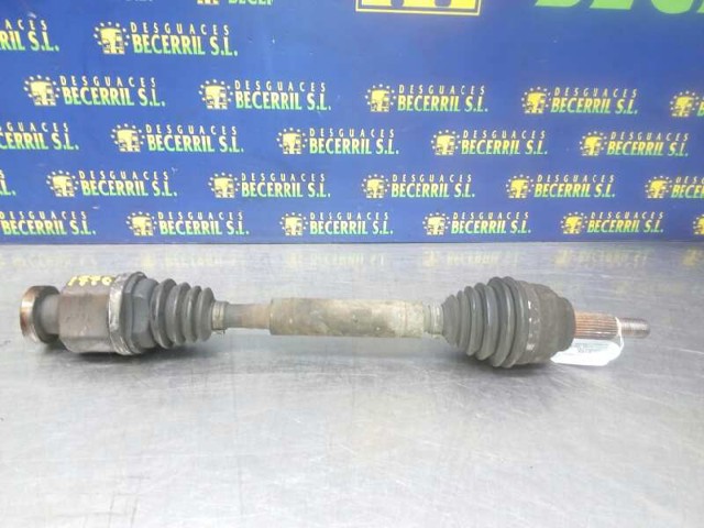 Semieixo (acionador) dianteiro direito 7711135319 RENAULT
