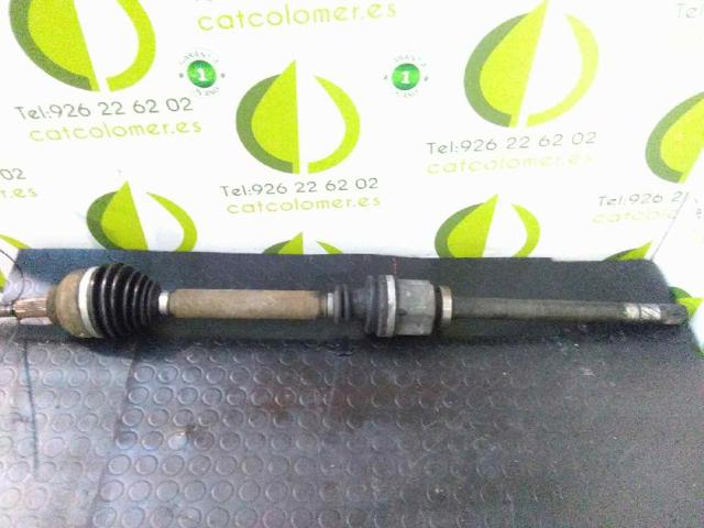 Semieixo (acionador) dianteiro direito 7711135321 RENAULT
