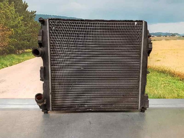Radiador de esfriamento de motor 7711135540 RENAULT