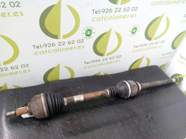 Semieixo (acionador) dianteiro direito 7711368091 RENAULT