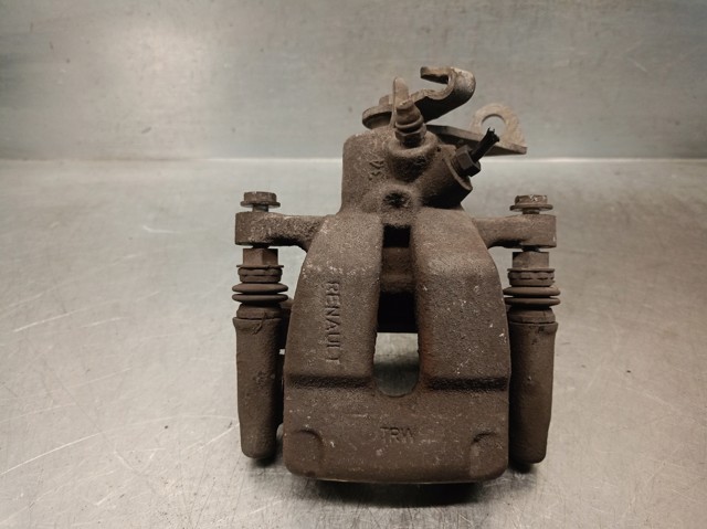 Suporte do freio traseiro direito 7711368125 RENAULT
