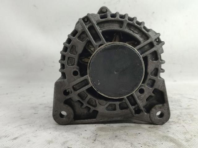 7711368381 Renault (RVI)
