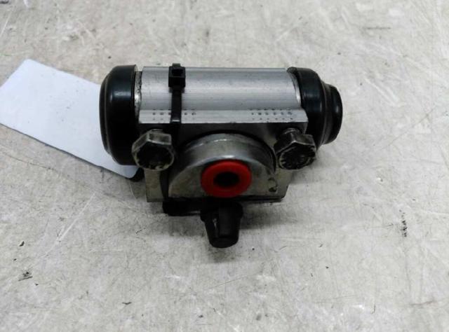Cilindro traseiro do freio de rodas de trabalho 77363849 FIAT