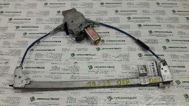 Mecanismo de acionamento de vidro da porta dianteira direita 77470500 FIAT