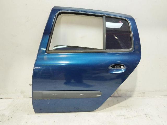 Porta traseira esquerda 7751472475 RENAULT