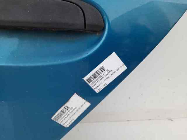 Porta traseira esquerda 7751472475 RENAULT