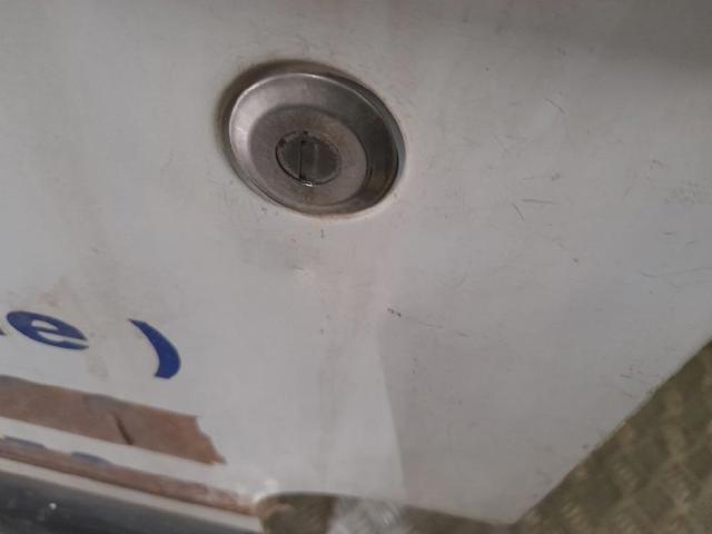 Porta dianteira esquerda para Renault Trucks Mascott HH