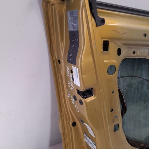 Porta dianteira esquerda 7751477221 RENAULT