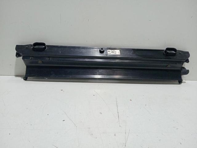 Carcaça de fixação do radiador, parte superior 7787830 BMW