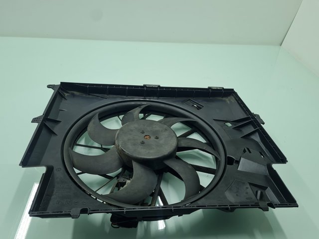 Difusor do radiador de esfriamento, montado com motor e roda de aletas 7788905 BMW