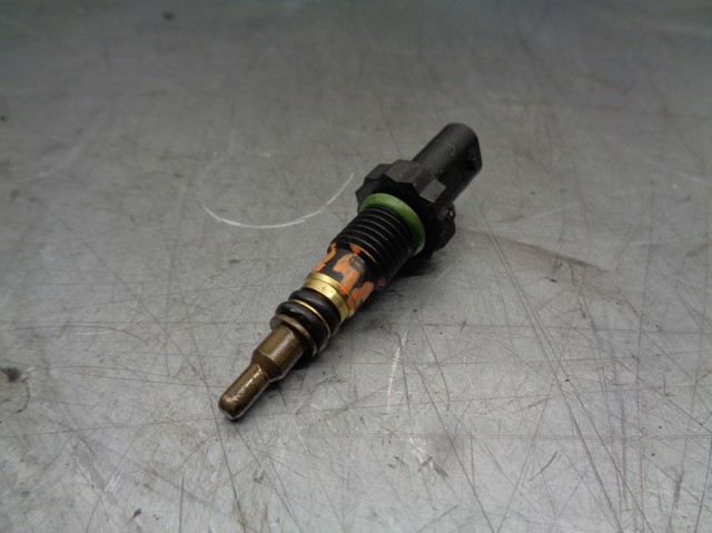 Sensor de temperatura do fluido de esfriamento 7797957 BMW