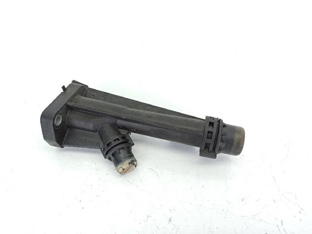 Flange do sistema de esfriamento (união em T) 7803751 BMW
