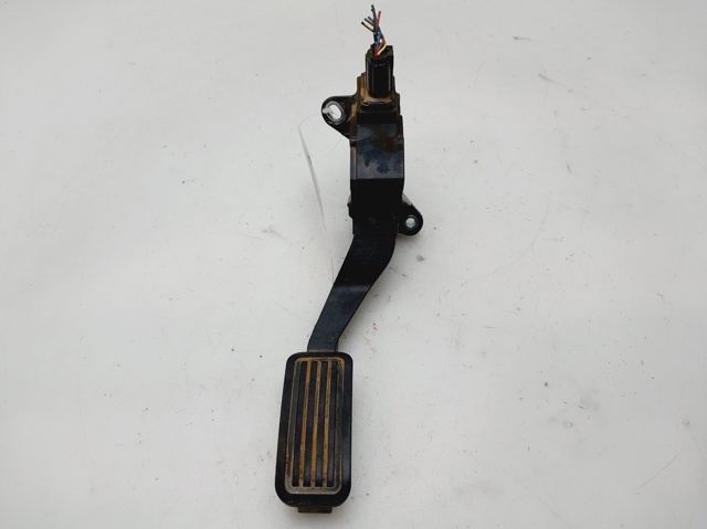 781100D010 Toyota