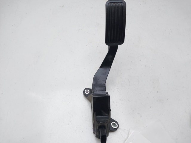 781100D010 Toyota