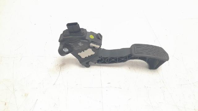 781100W040 Toyota
