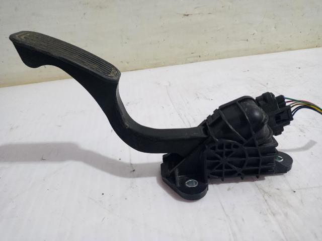 7812047050 Toyota
