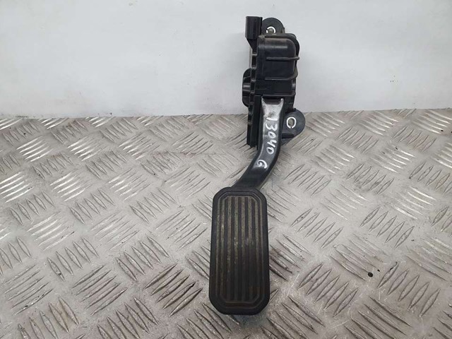 7812047050 Toyota