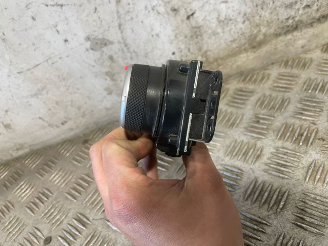Unidade de controlo dos modos de aquecimento/condicionamento 7820A115XA PEUGEOT