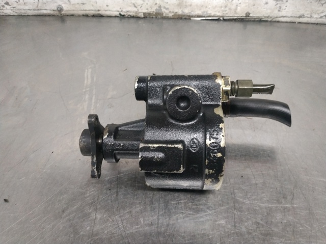 7846075 Renault (RVI)