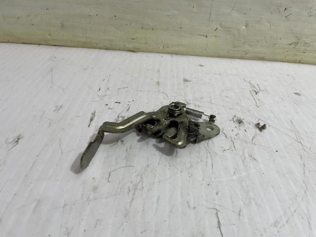Fecho da capota 7934A1 PEUGEOT