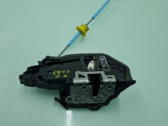Fecho da porta dianteira direita 7956142 BMW