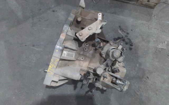  para Suzuki SX4  (GY)